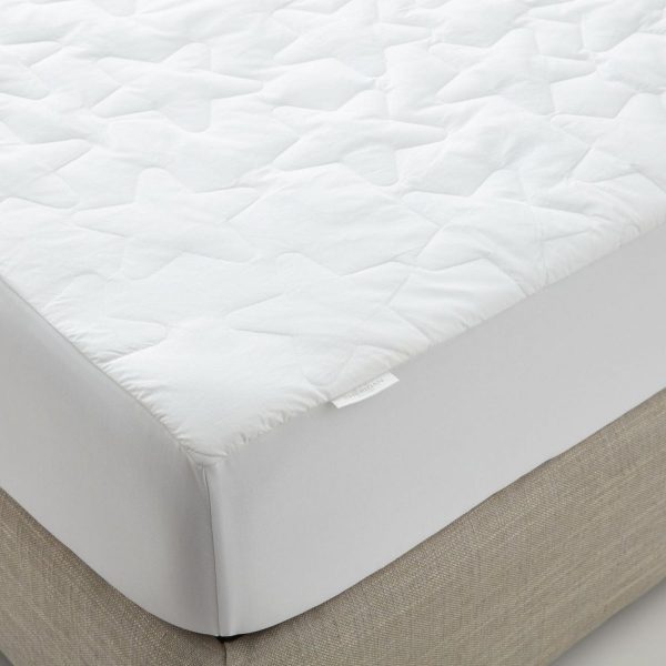 Kids Soft Blend Mattress Protector by Sheridan Supply