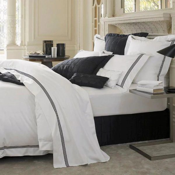 1200TC Palais Midnight Quilt Cover by Sheridan Online